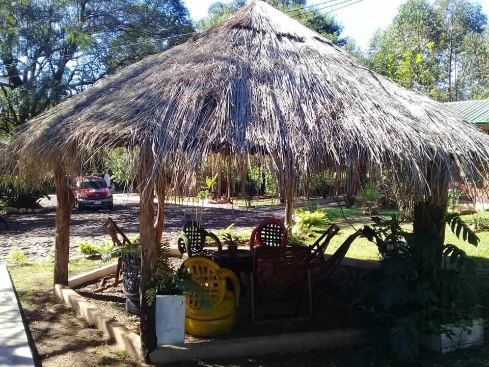 Cabanas Y Boungalow Don Oscar Encarnacion Exterior photo